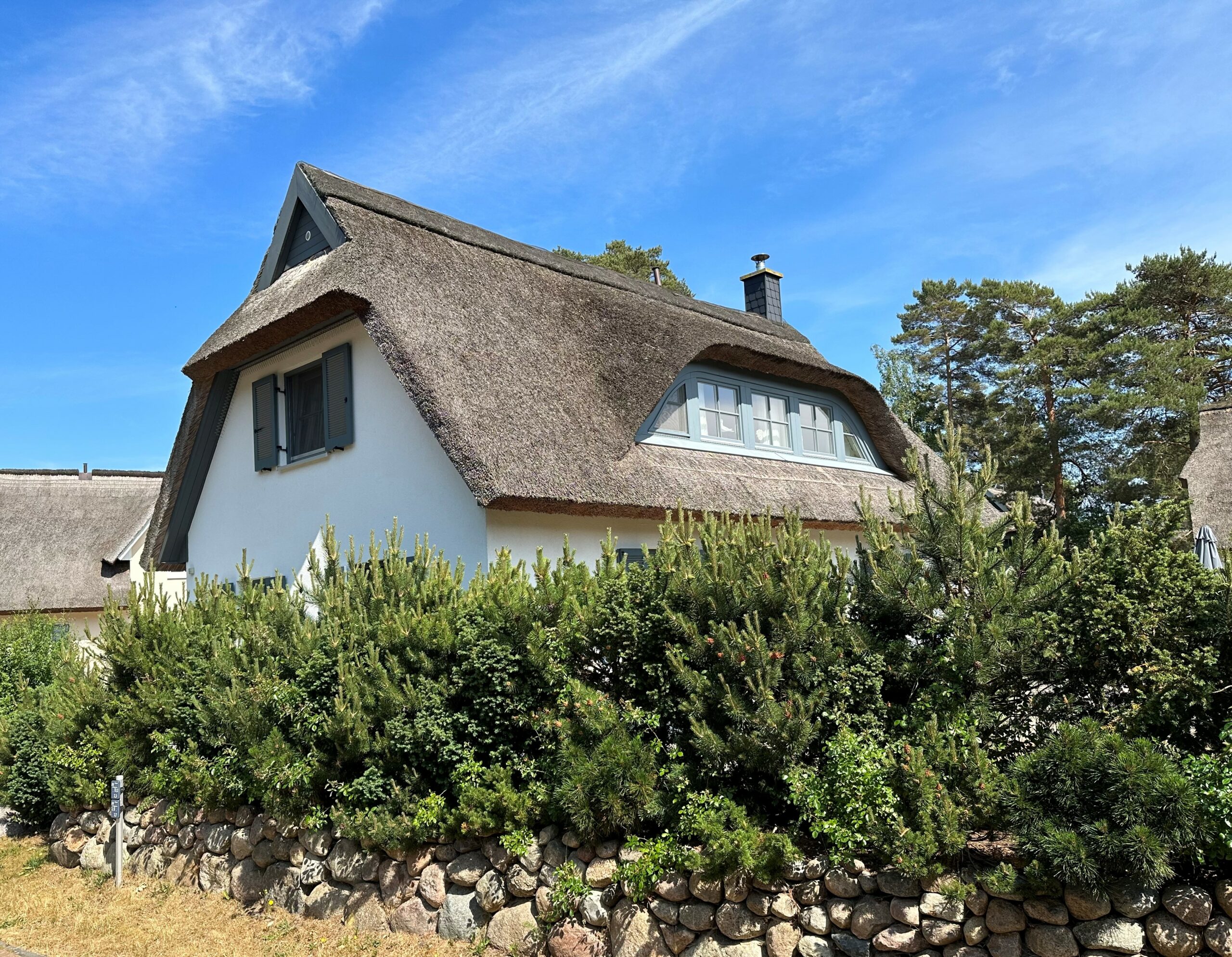 Außenansicht Reetdachhaus